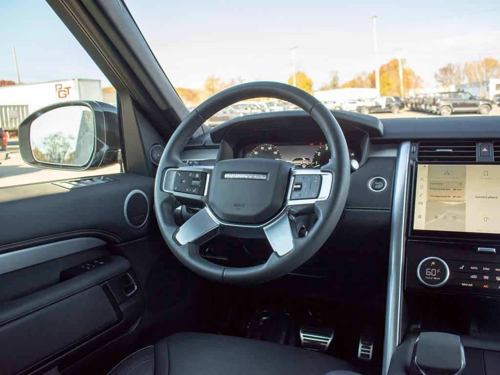 used 2024 Land Rover Discovery car, priced at $71,900