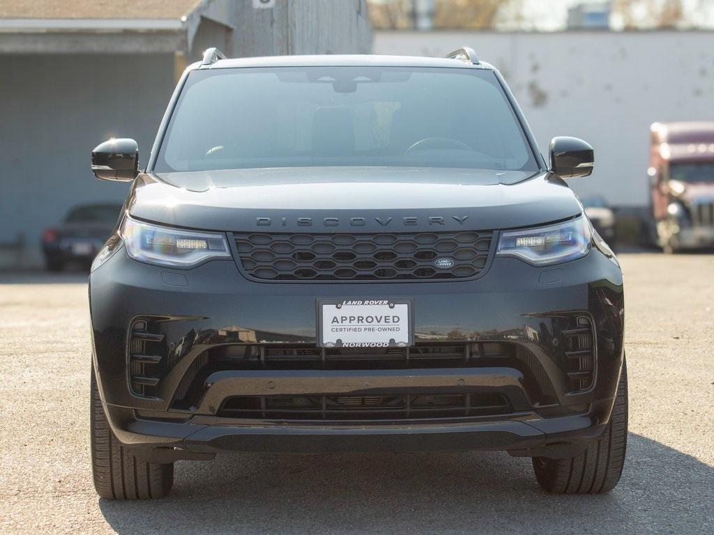 used 2024 Land Rover Discovery car, priced at $71,900