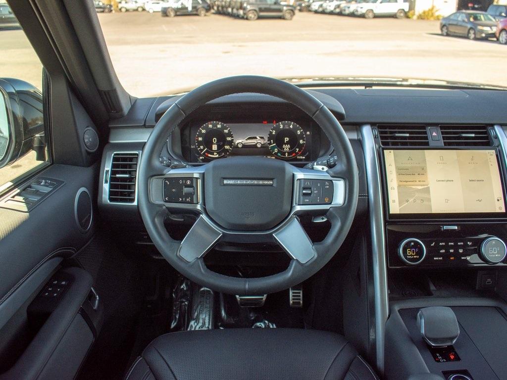 used 2024 Land Rover Discovery car, priced at $71,900