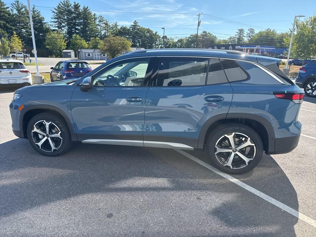 new 2025 Volkswagen Tiguan car, priced at $36,032
