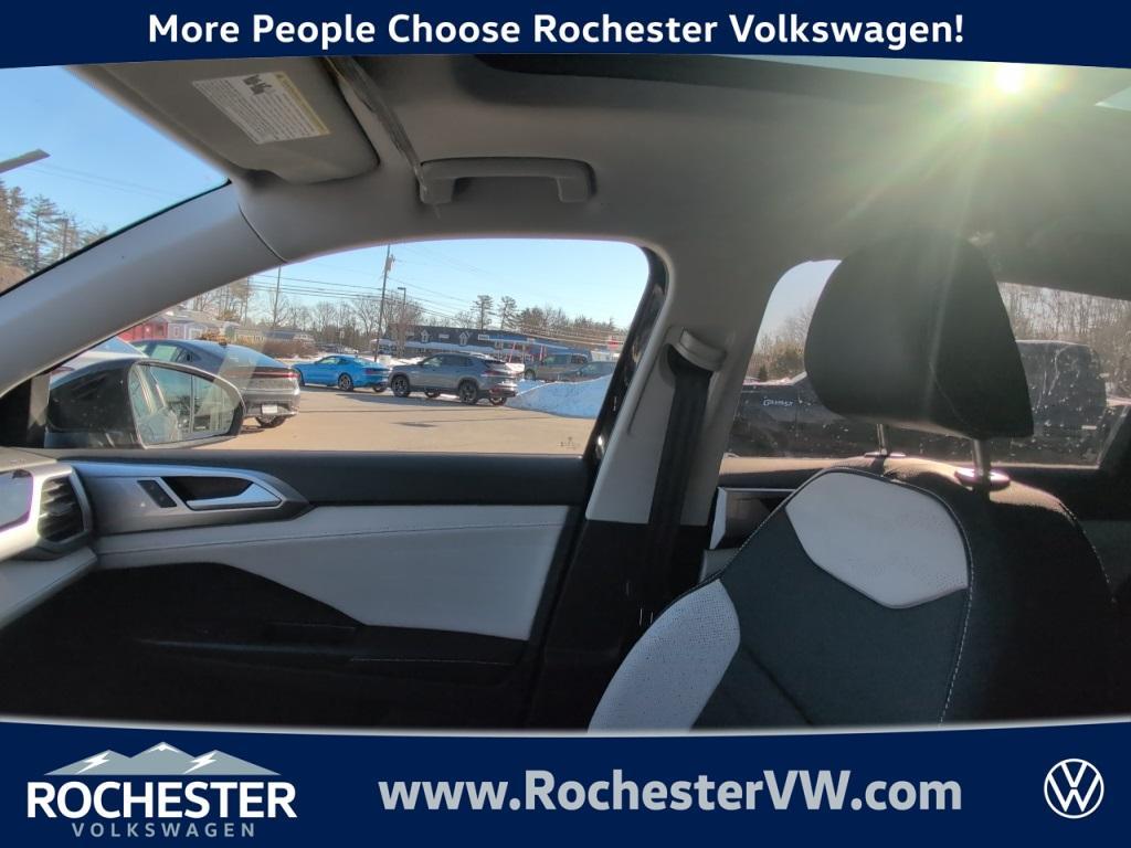 new 2025 Volkswagen Taos car, priced at $34,480