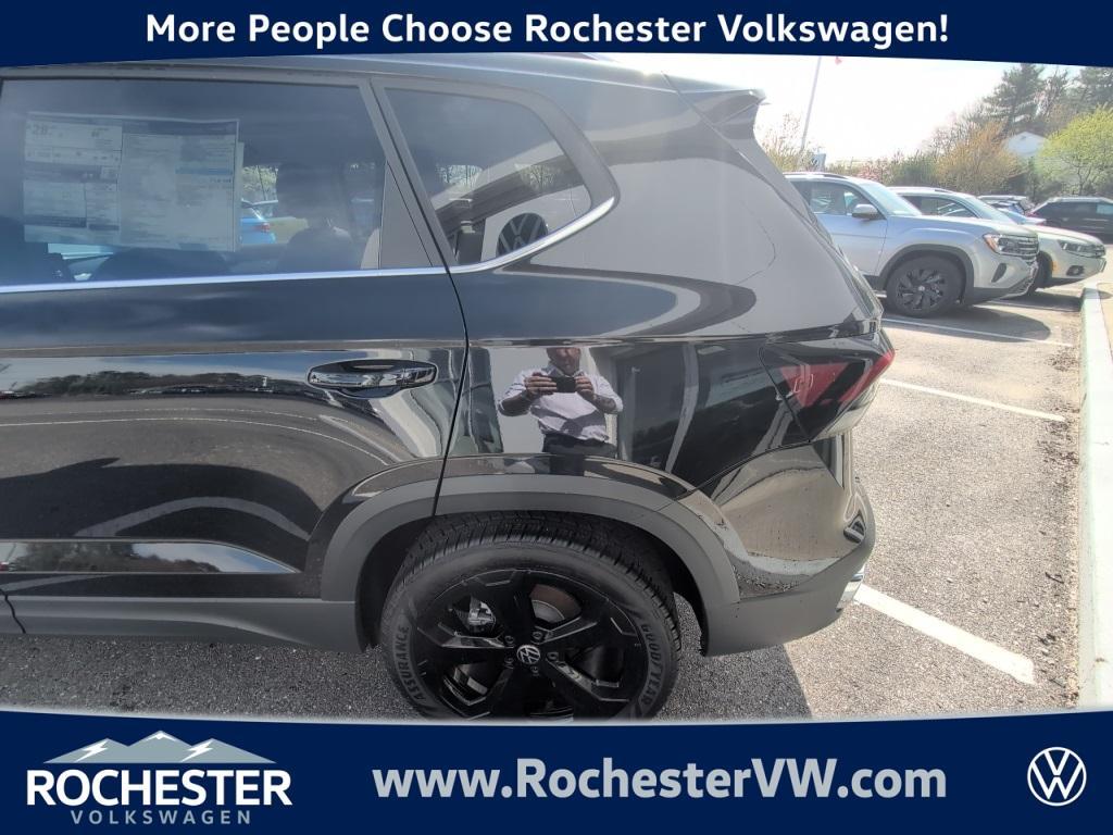 new 2025 Volkswagen Taos car, priced at $34,480