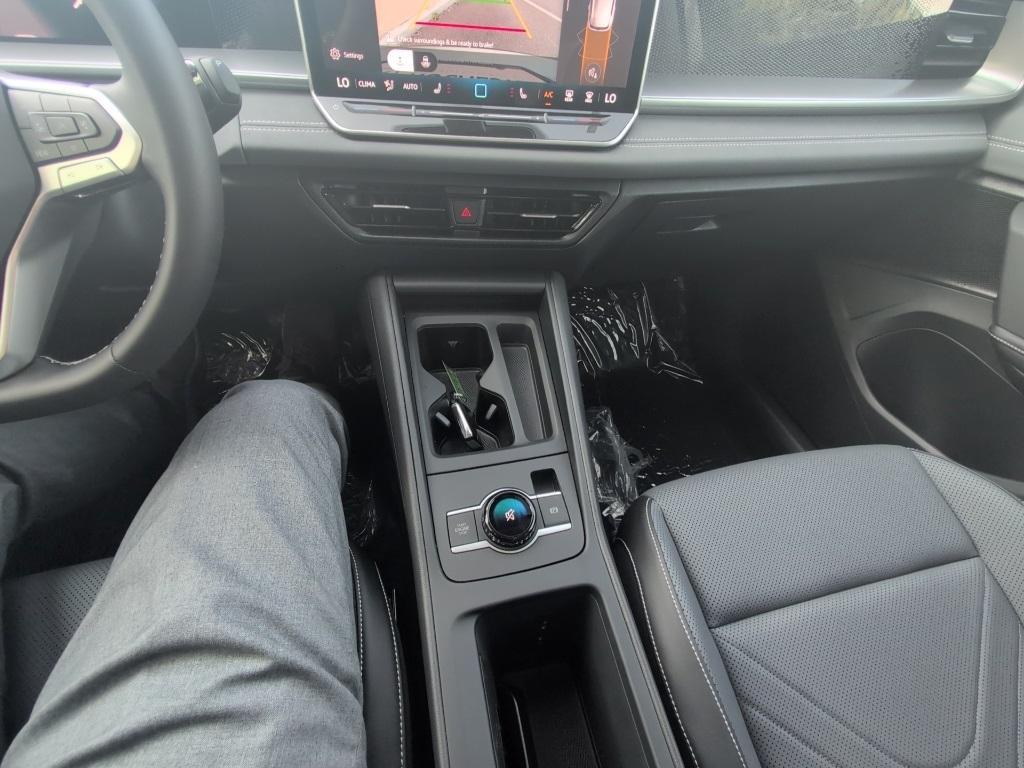 new 2025 Volkswagen Tiguan car, priced at $34,716