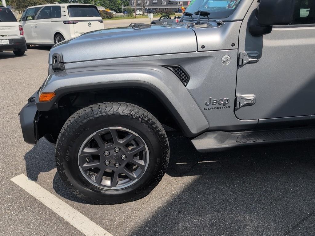 used 2021 Jeep Gladiator car, priced at $33,995