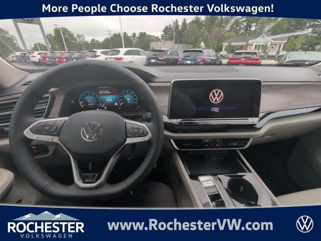 new 2025 Volkswagen Atlas car, priced at $53,198