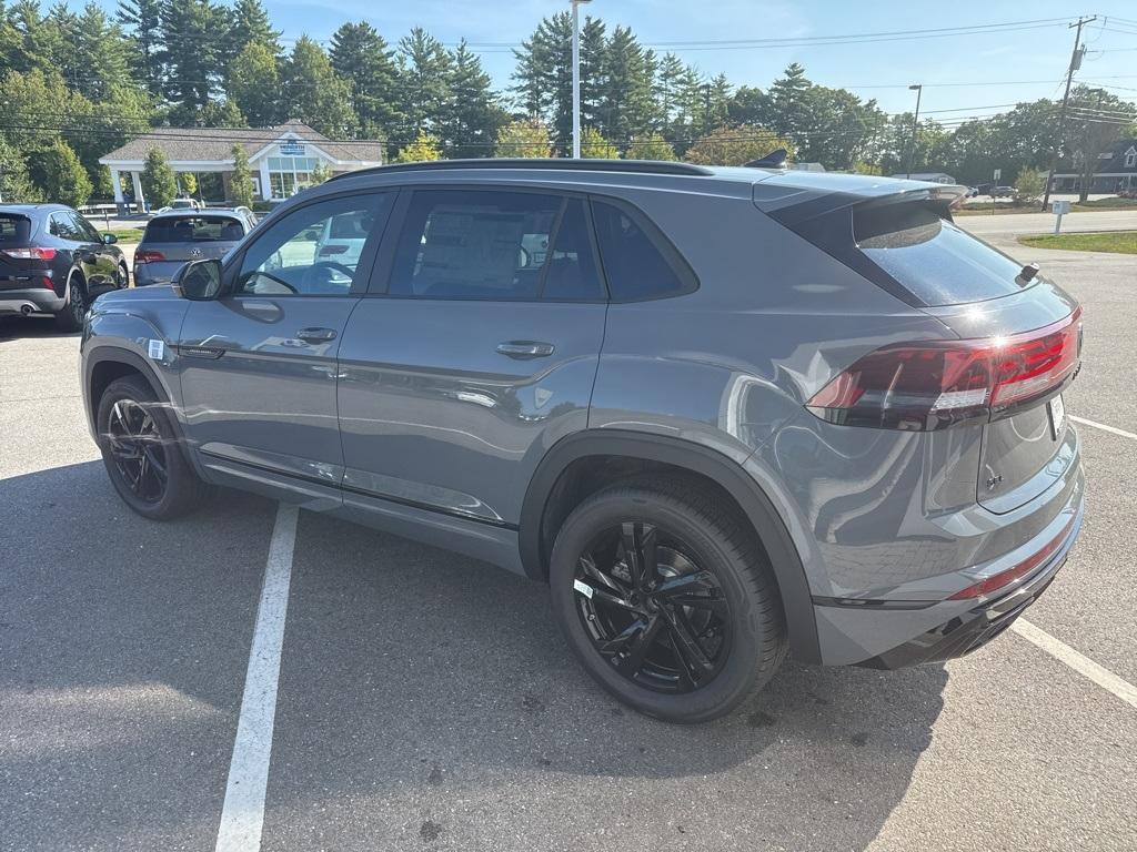 new 2026 Volkswagen Atlas Cross Sport car, priced at $50,962