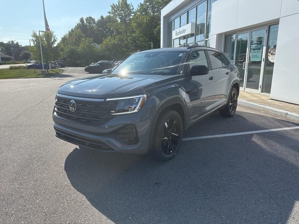 new 2026 Volkswagen Atlas Cross Sport car, priced at $50,962