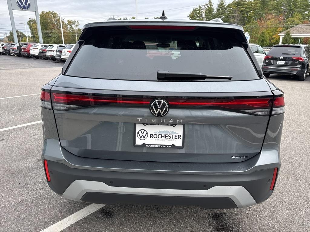 new 2026 Volkswagen Tiguan car, priced at $33,321
