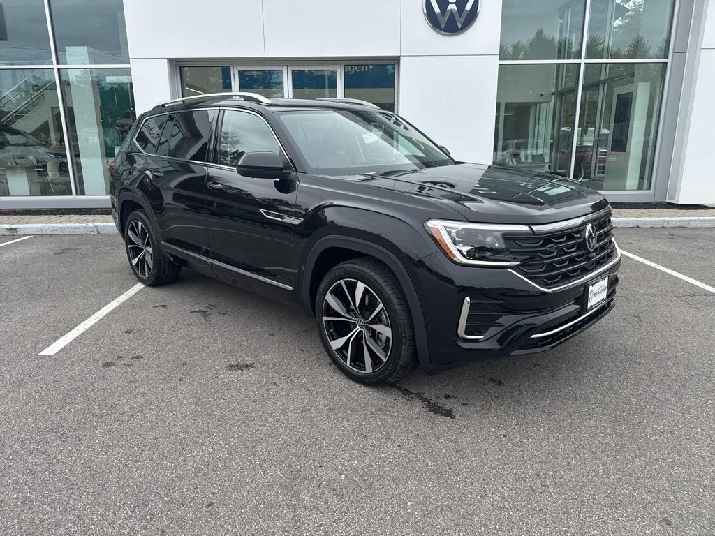 new 2026 Volkswagen Atlas car, priced at $54,821