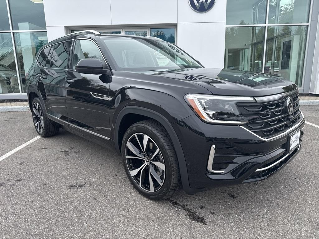 new 2026 Volkswagen Atlas car, priced at $54,821