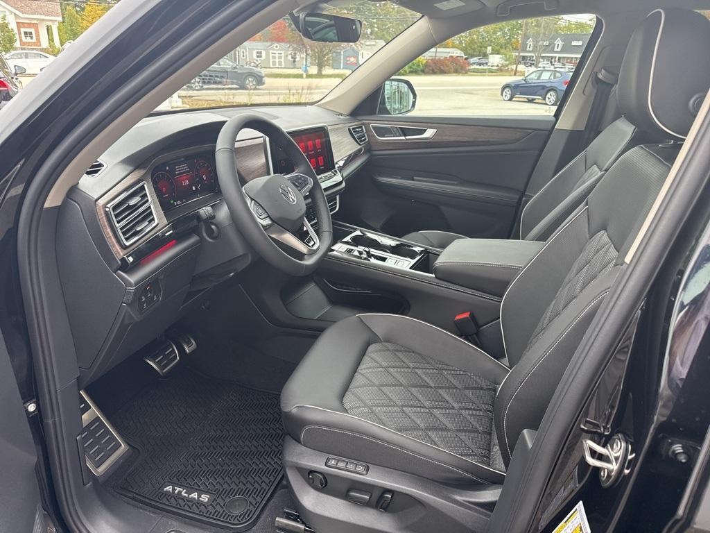 new 2026 Volkswagen Atlas car, priced at $54,821
