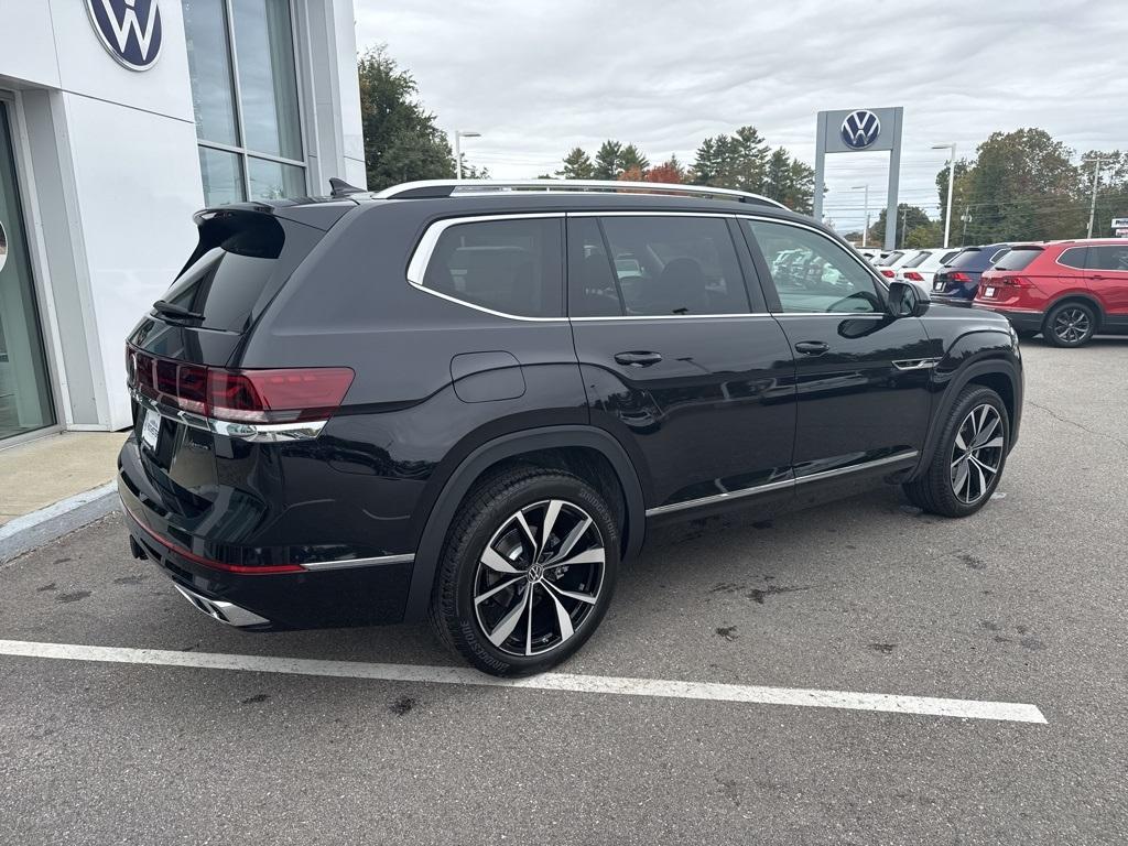 new 2026 Volkswagen Atlas car, priced at $54,821