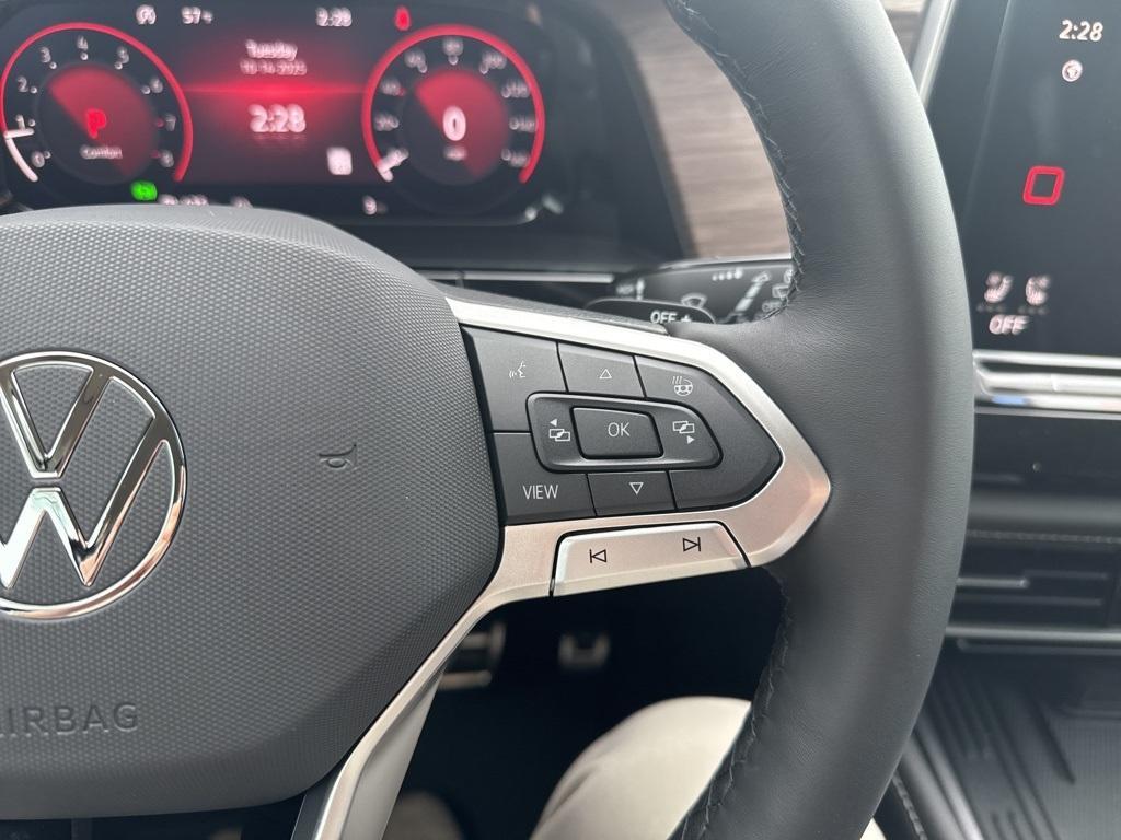 new 2026 Volkswagen Atlas car, priced at $54,821