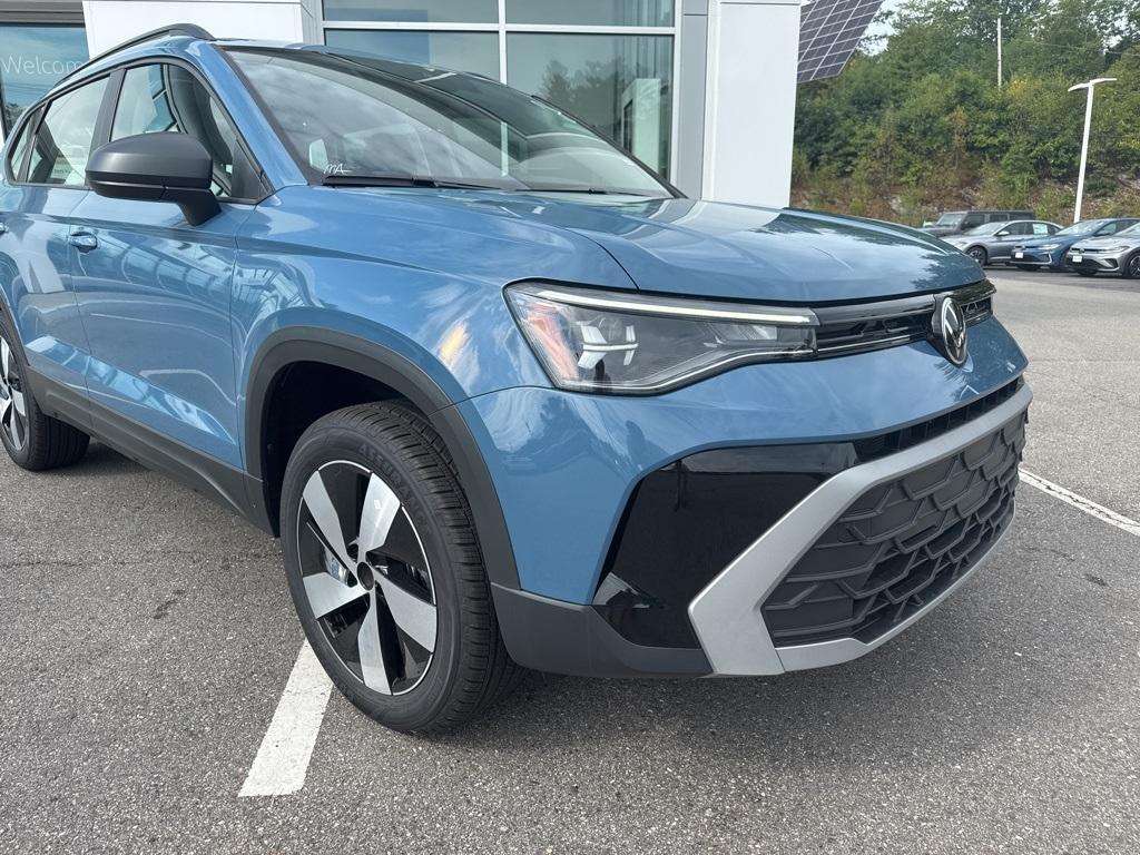 new 2025 Volkswagen Taos car, priced at $27,581