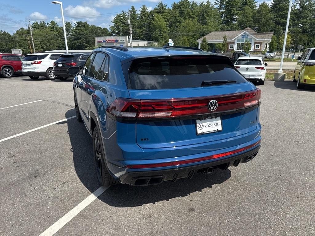 new 2026 Volkswagen Atlas Cross Sport car, priced at $50,996