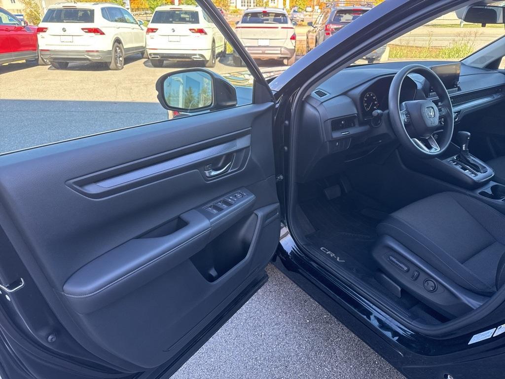 used 2024 Honda CR-V car, priced at $29,596