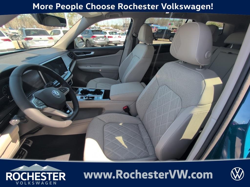 new 2025 Volkswagen Atlas car, priced at $51,342