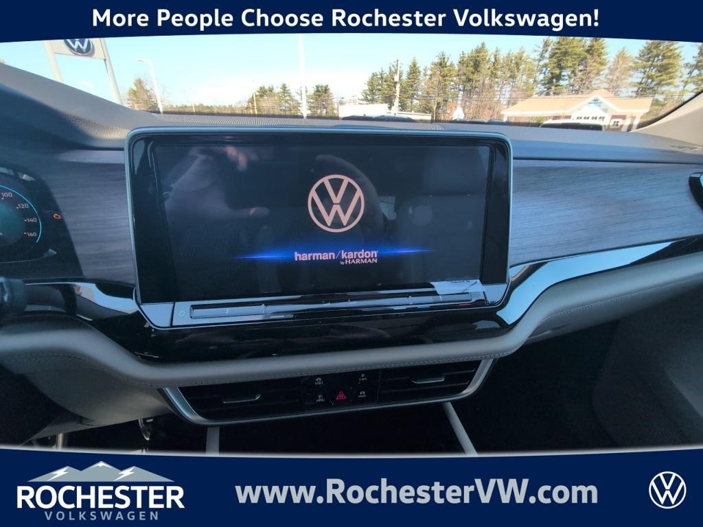 new 2025 Volkswagen Atlas car, priced at $51,342