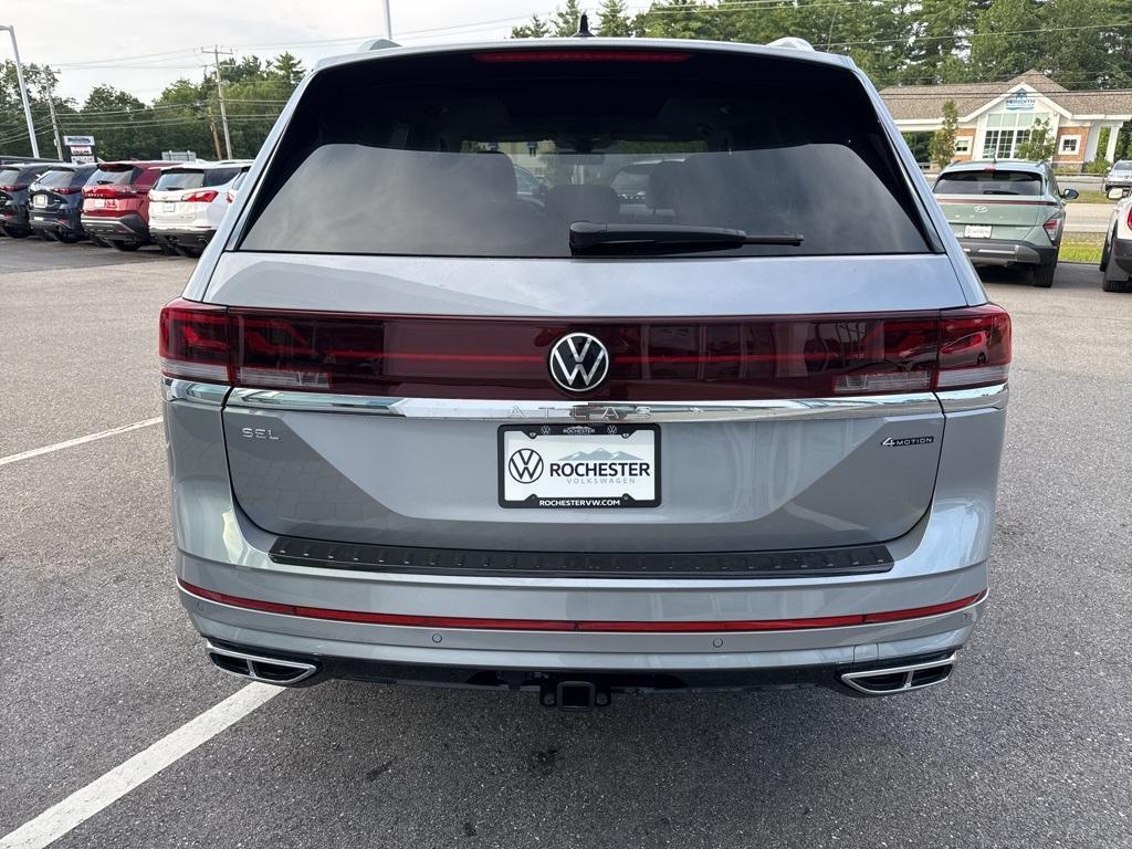 new 2025 Volkswagen Atlas car, priced at $50,652