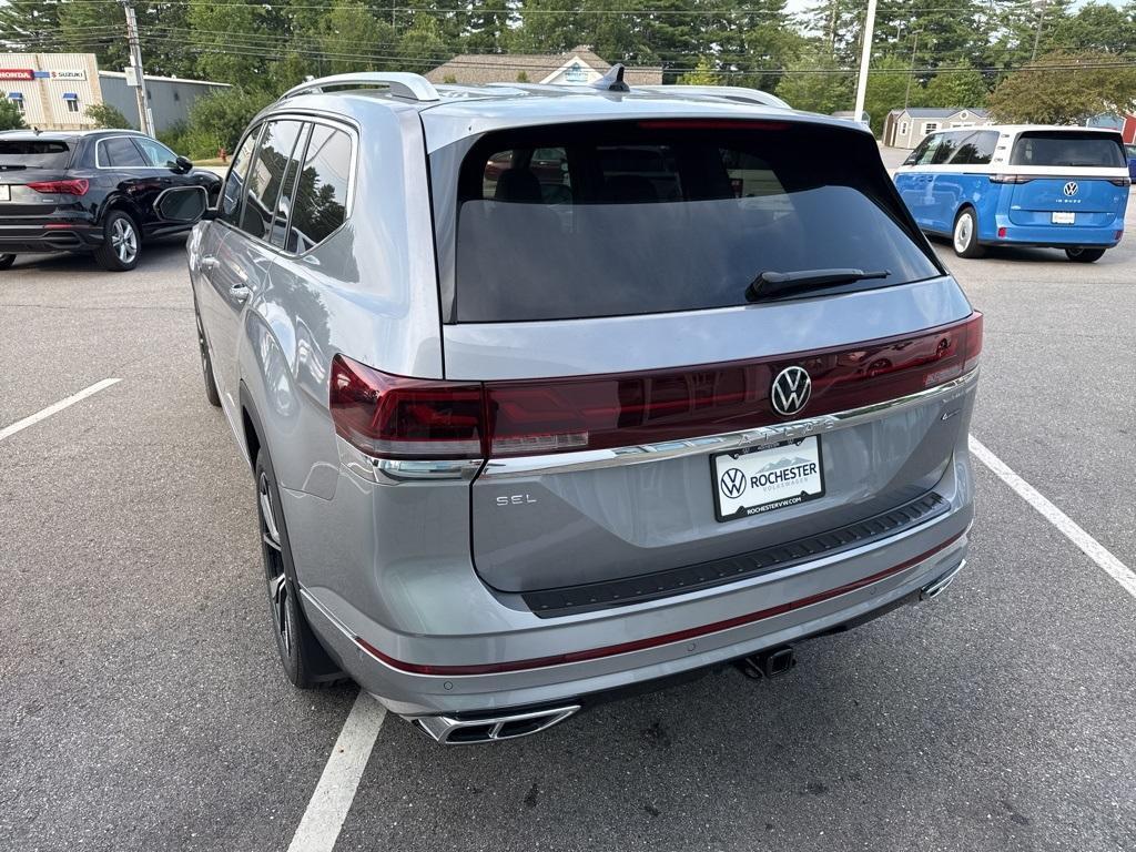 new 2025 Volkswagen Atlas car, priced at $50,652