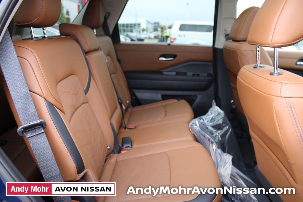 new 2025 Nissan Pathfinder car, priced at $49,345