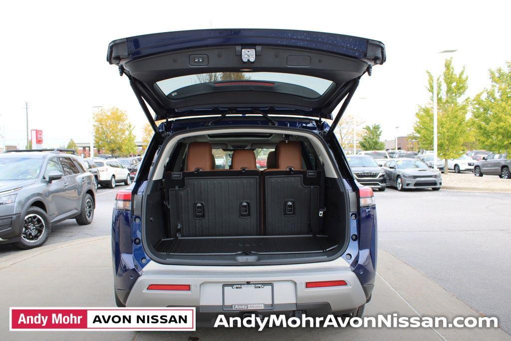 new 2025 Nissan Pathfinder car, priced at $49,345