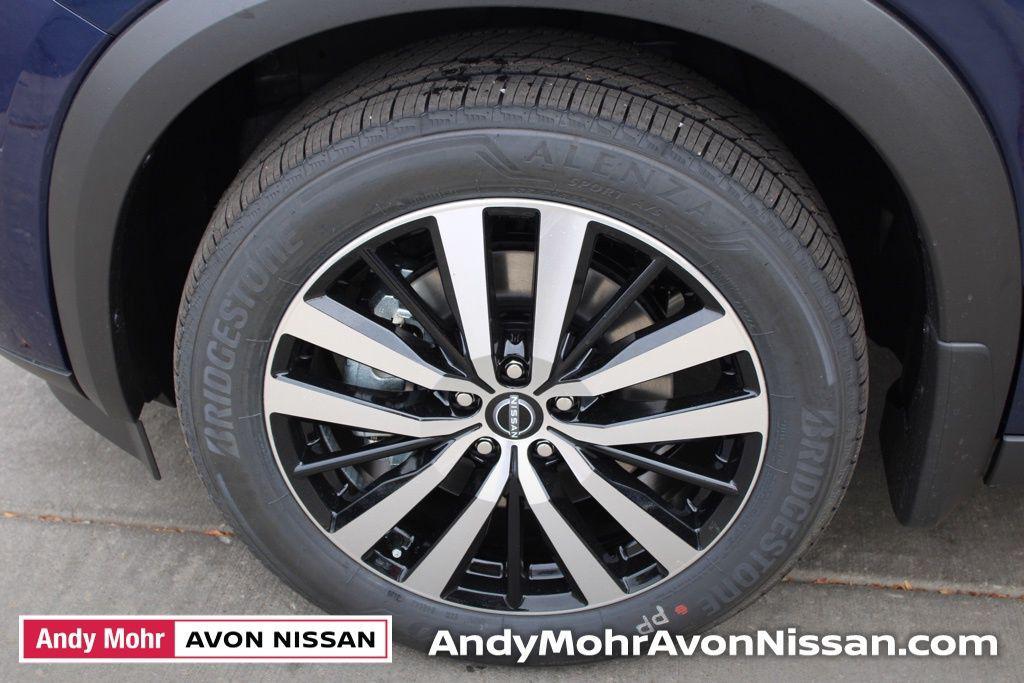 new 2025 Nissan Pathfinder car, priced at $49,345