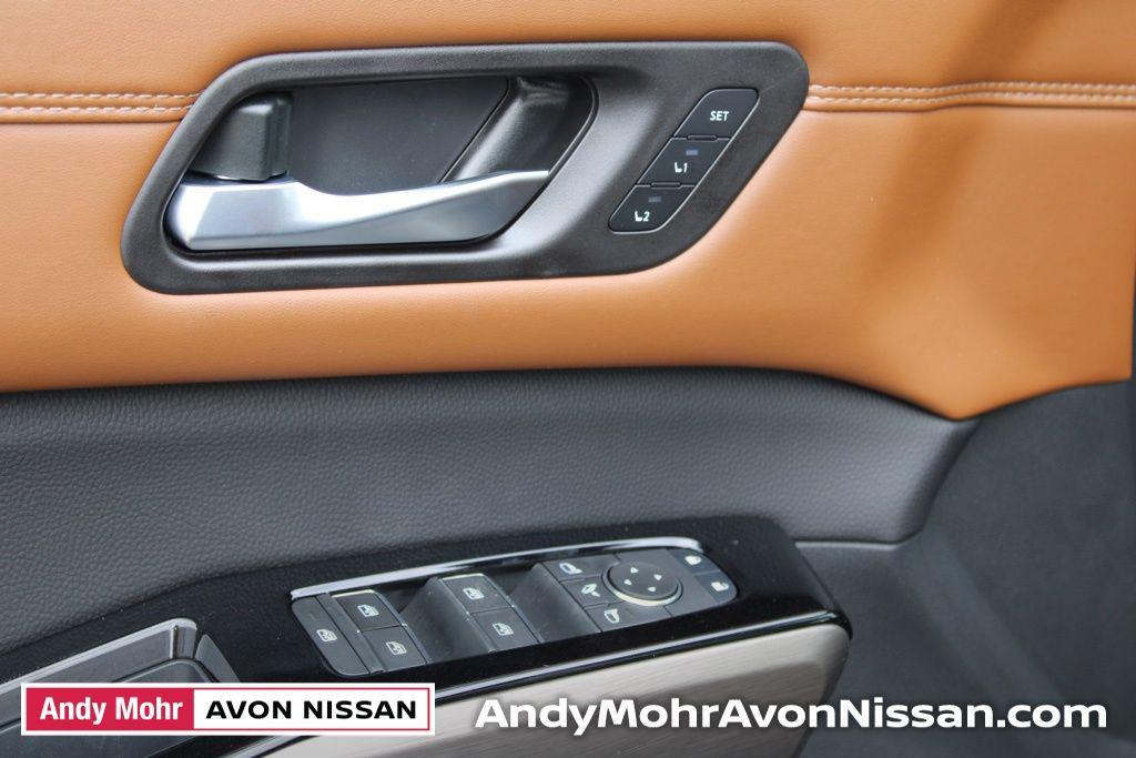 new 2025 Nissan Pathfinder car, priced at $49,345