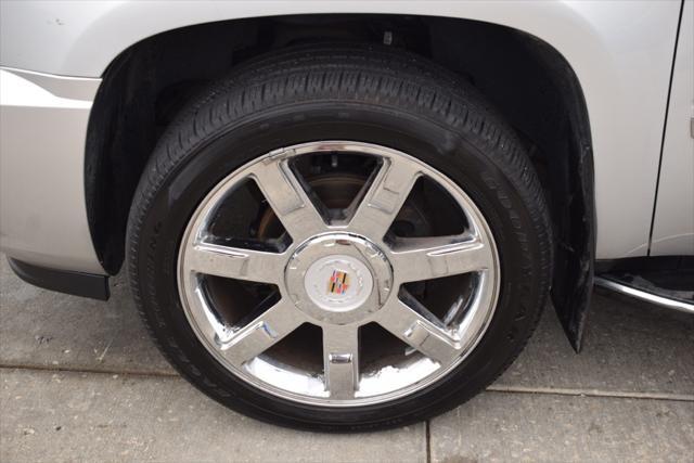 used 2014 Cadillac Escalade car, priced at $20,000