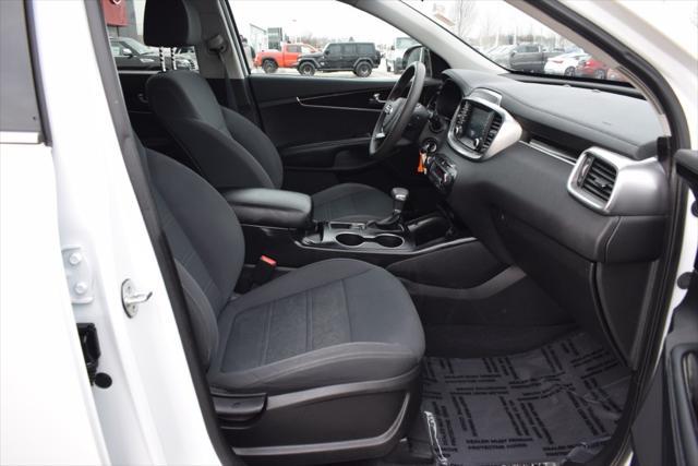 used 2019 Kia Sorento car, priced at $15,500