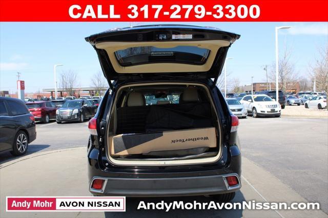 used 2019 Toyota Highlander car, priced at $26,900