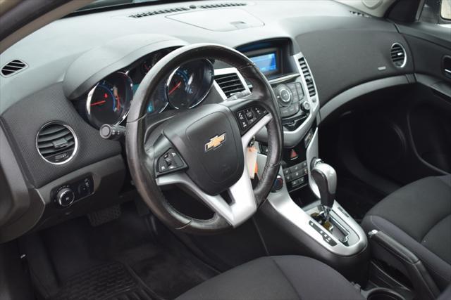 used 2014 Chevrolet Cruze car, priced at $8,500