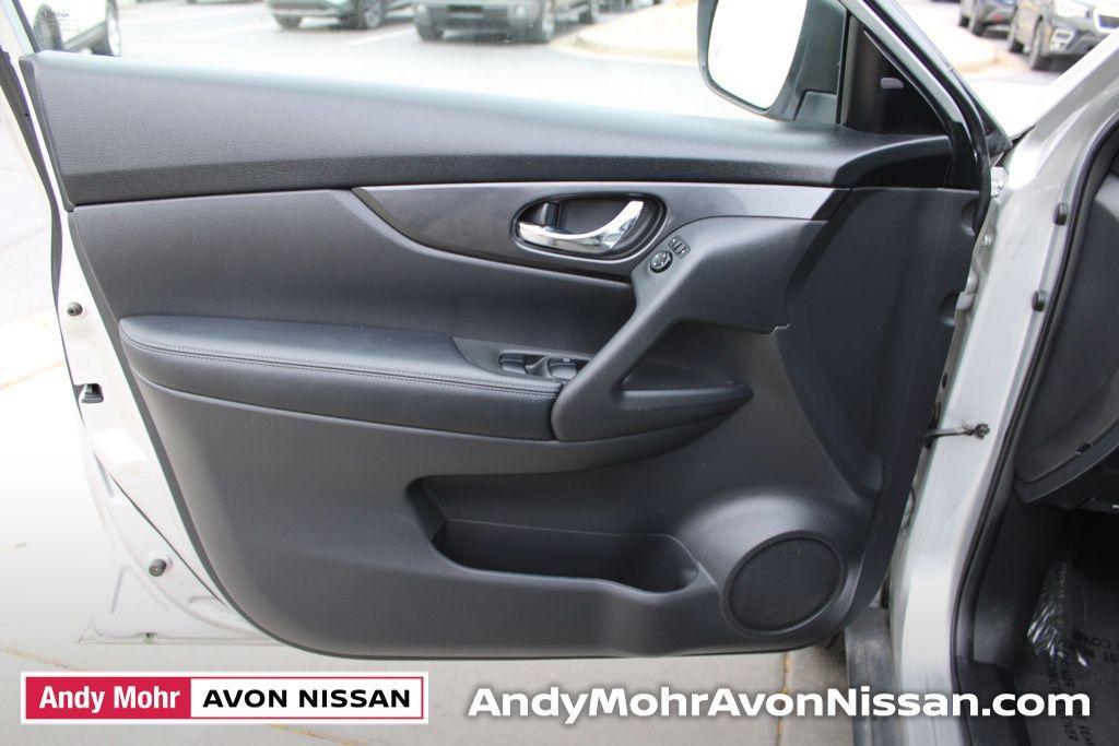 used 2020 Nissan Rogue car, priced at $15,900