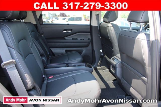 new 2025 Nissan Pathfinder car, priced at $46,043