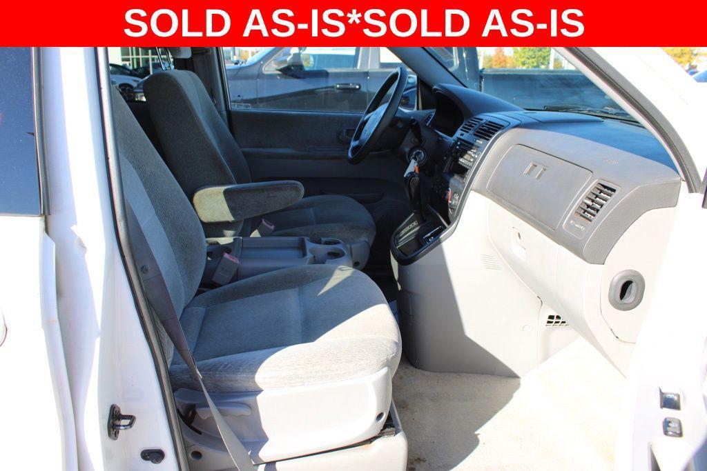 used 2005 Kia Sedona car, priced at $2,500