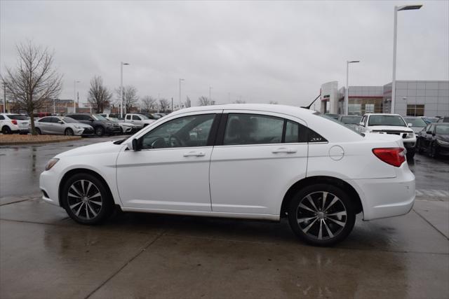 used 2014 Chrysler 200 car, priced at $11,000