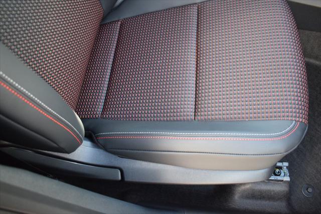 new 2025 Nissan Kicks car, priced at $30,244