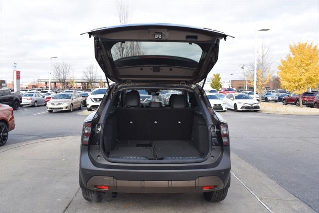 new 2025 Nissan Kicks car, priced at $30,244