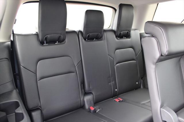 new 2025 Nissan Pathfinder car, priced at $43,242