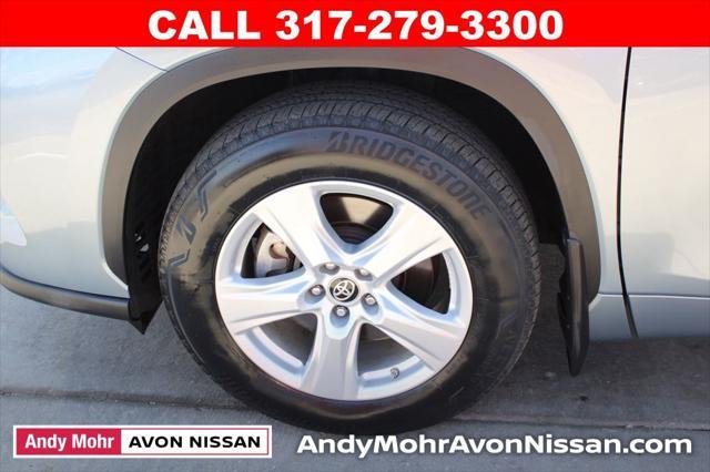 used 2021 Toyota Highlander car, priced at $33,900