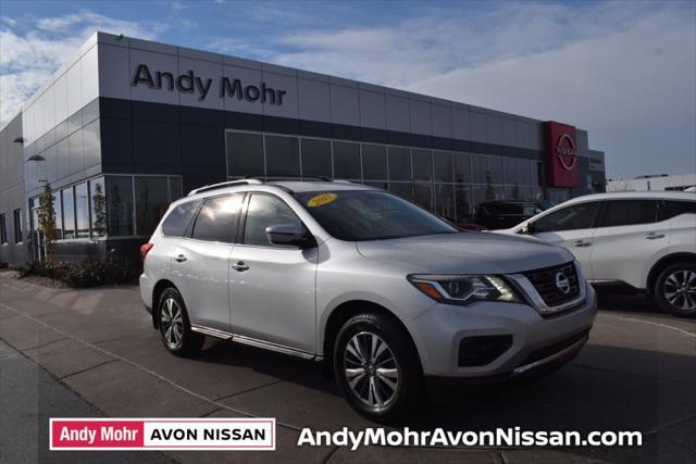 used 2017 Nissan Pathfinder car, priced at $14,000