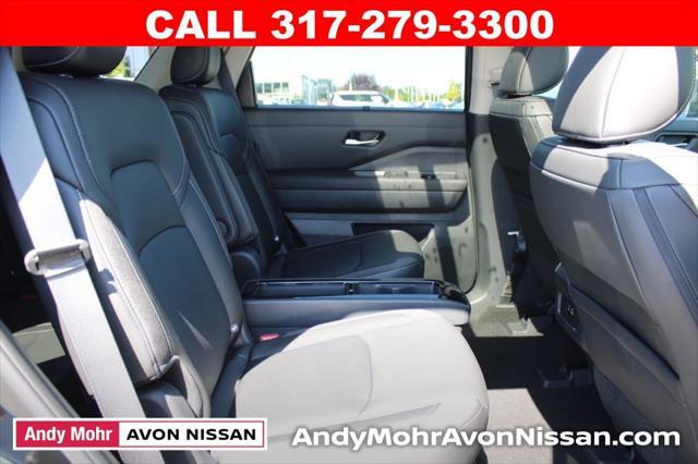 new 2025 Nissan Pathfinder car, priced at $45,365