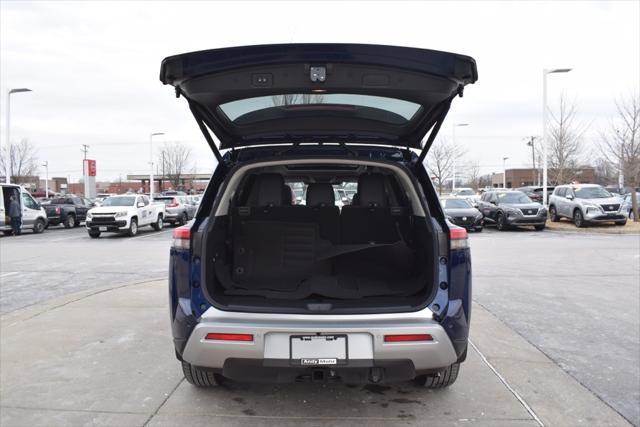 new 2025 Nissan Pathfinder car, priced at $47,610