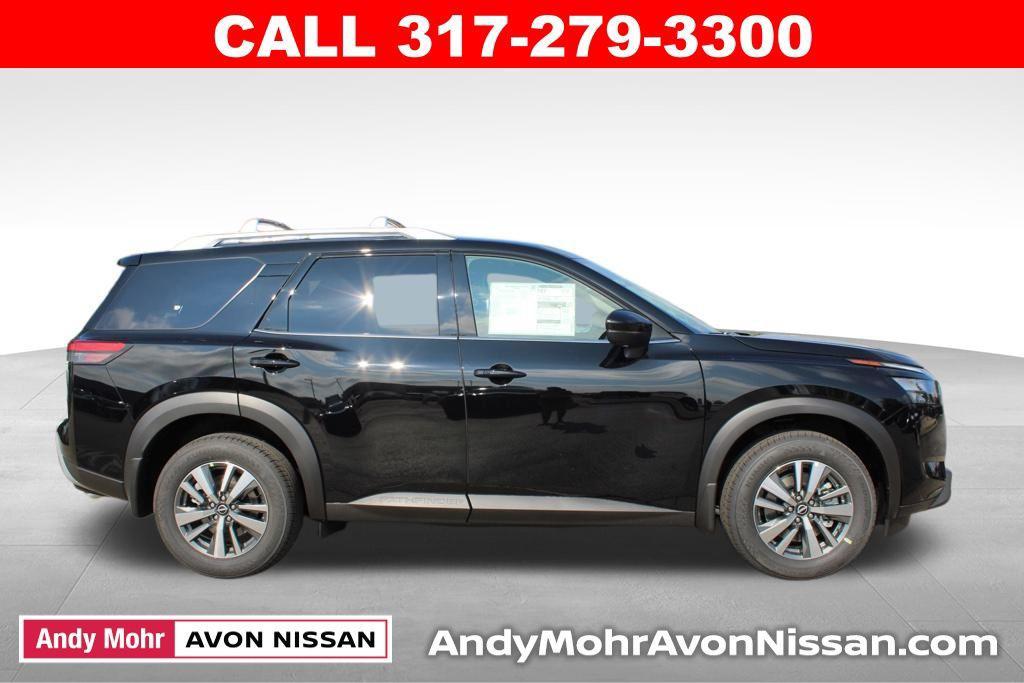 new 2025 Nissan Pathfinder car, priced at $43,413