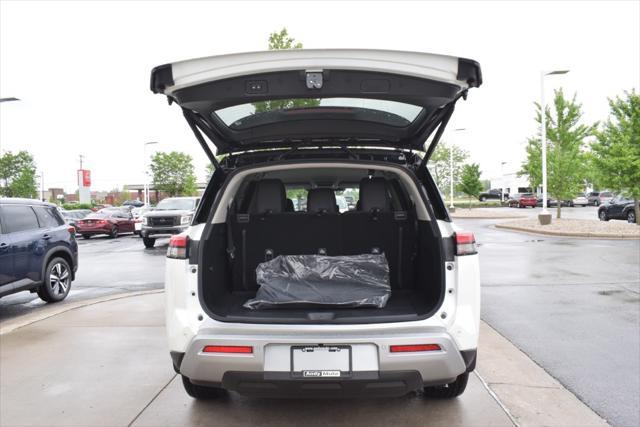 new 2024 Nissan Pathfinder car, priced at $41,052