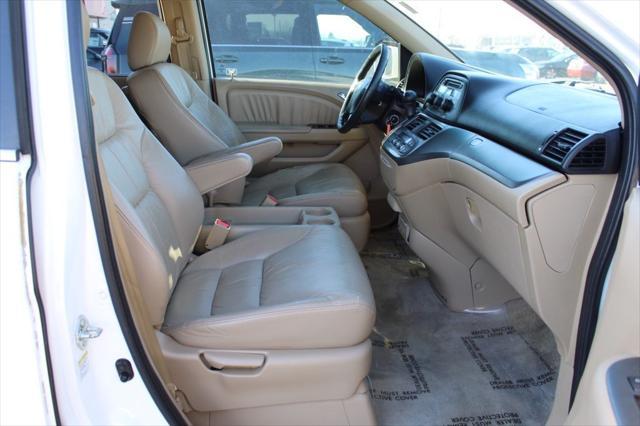 used 2007 Honda Odyssey car, priced at $6,000