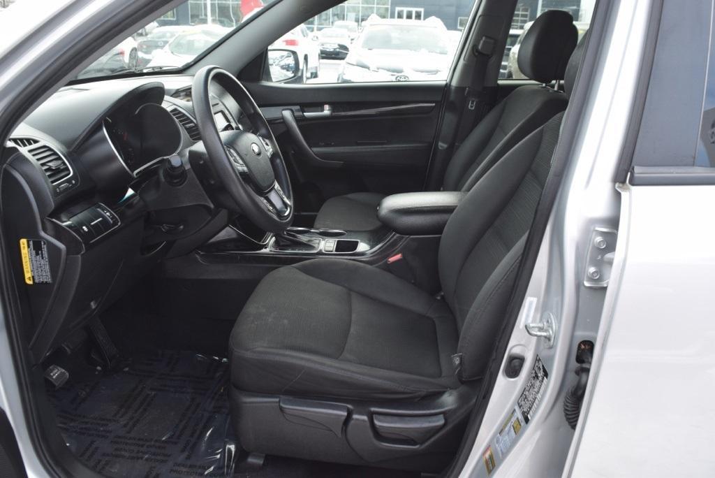 used 2015 Kia Sorento car, priced at $9,000