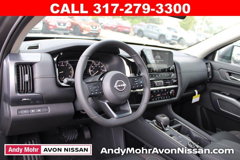 new 2025 Nissan Pathfinder car, priced at $42,986