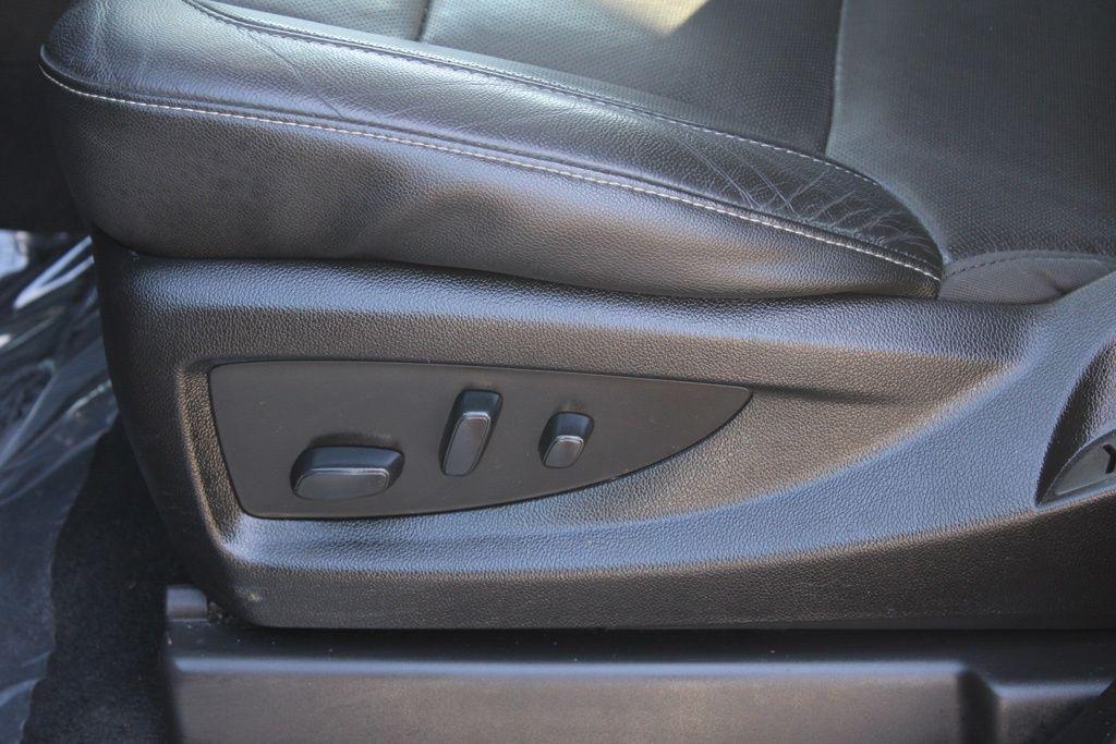 used 2020 Chevrolet Tahoe car, priced at $33,000