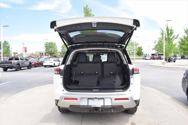 new 2024 Nissan Pathfinder car, priced at $47,062